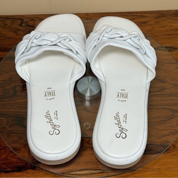 Seychelles Tulum Sandal in Off White Leather - Picture 14 of 15